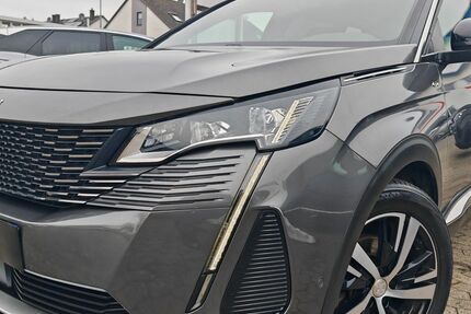Peugeot 5008 126.812 km 18.445 &euro; Wölfersheim 61200