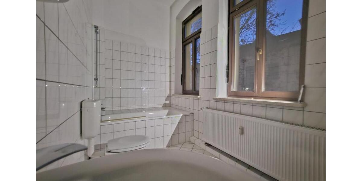 Etagenwohnung Altenburg - 2 Zimmer, 68 m&sup2;, 359&euro; | Angebot:19462899