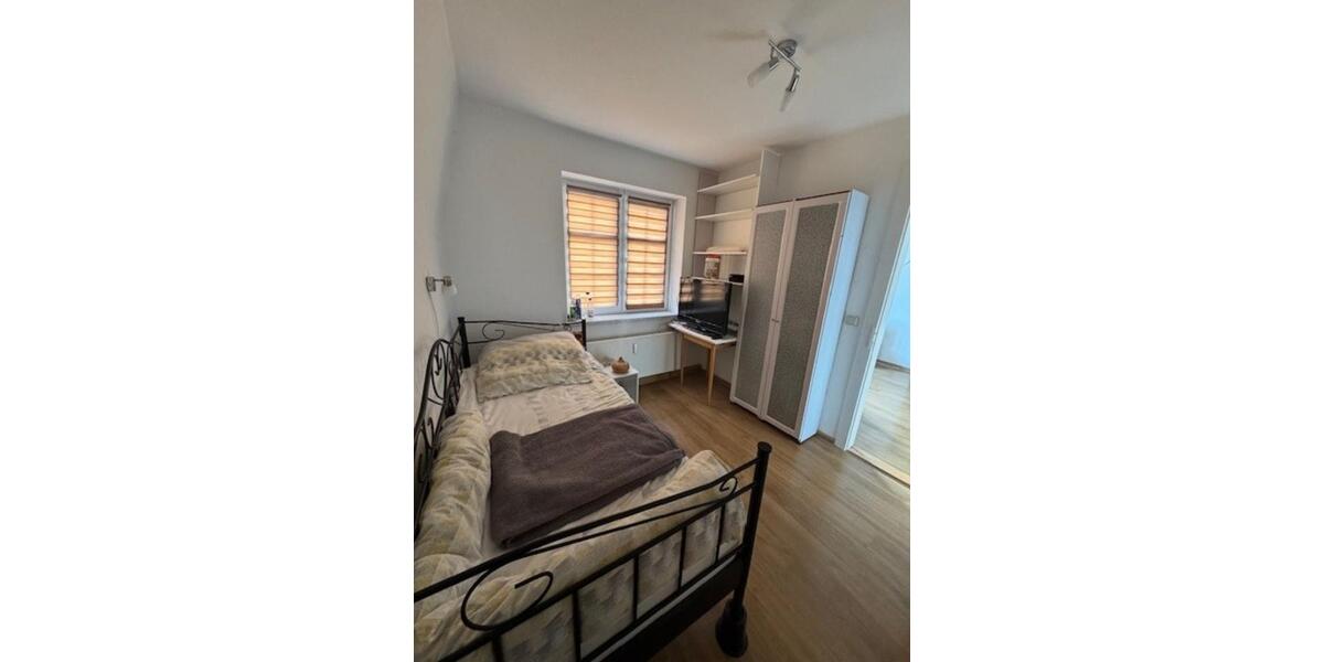 Etagenwohnung Schirgiswalde-Kirschau Kirschau - 1 Zimmer, 30 m&sup2;, 199&euro; | Angebot:25418274