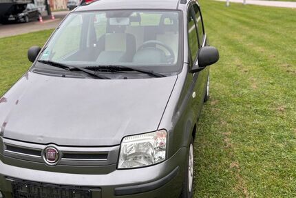 Fiat Panda 64.000 km 2.800 € Landshut 84036