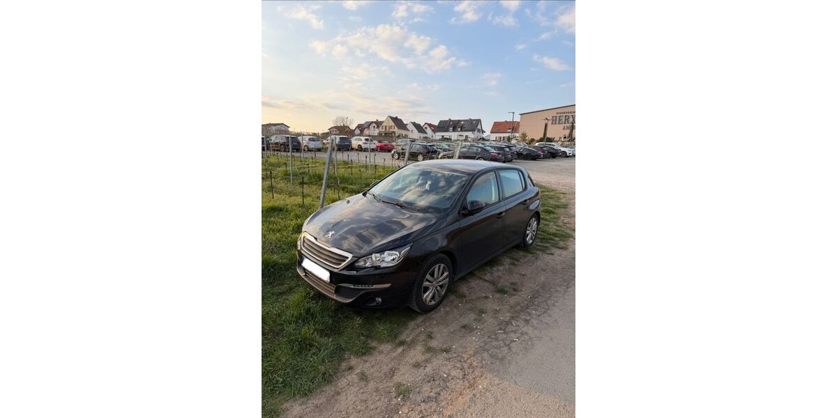 Peugeot 308 98.000 km 8.400 &euro; Bad Dürkheim 67098