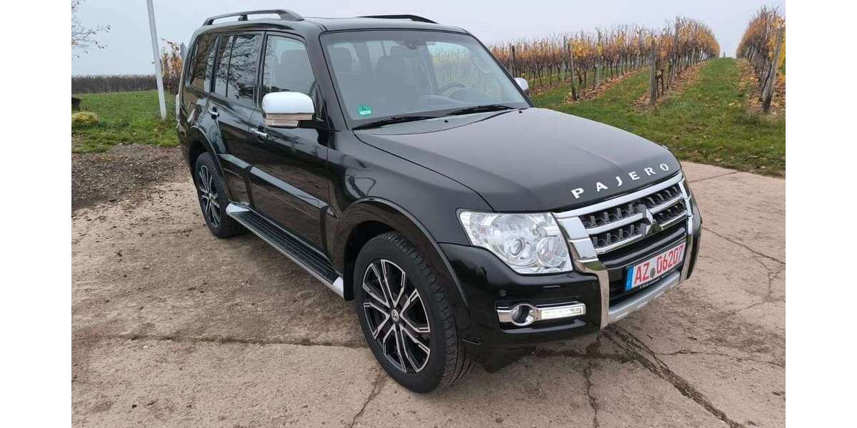 Mitsubishi Pajero 49.000 km 45.390 € Wallertheim 55578