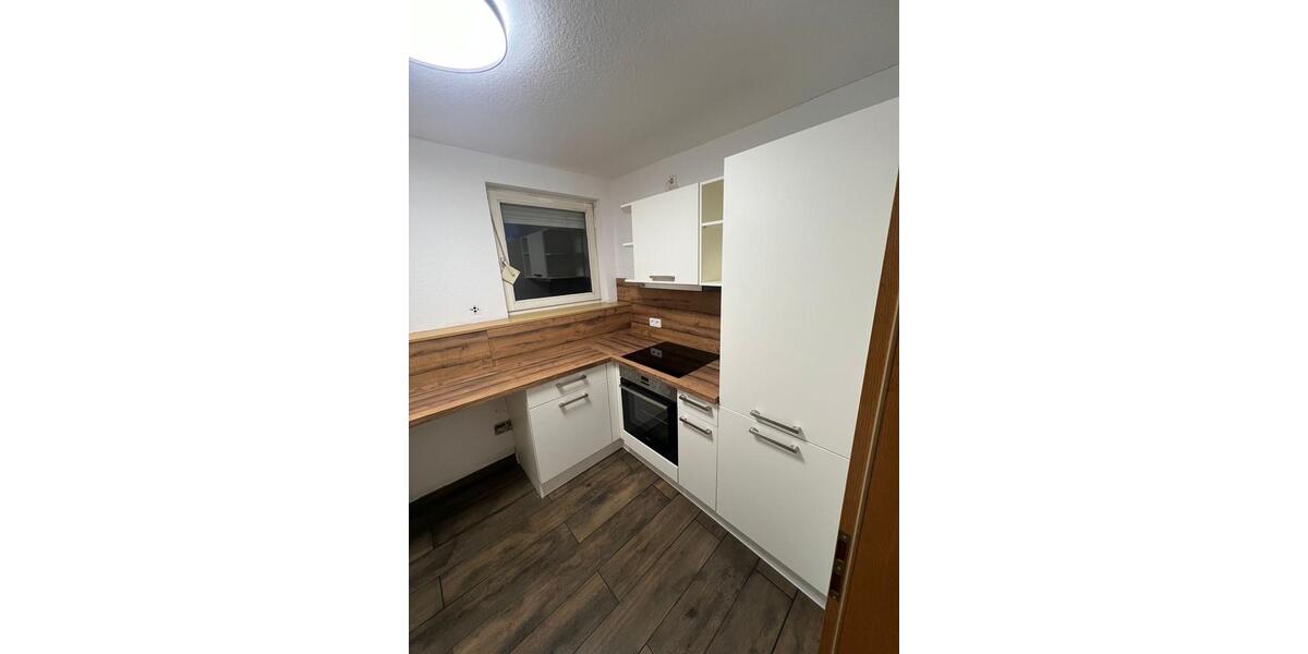 Maisonettenwohnung Singen (Hohentwiel) - 2 Zimmer, 74 m&sup2;, 950&euro; | Angebot:25350402
