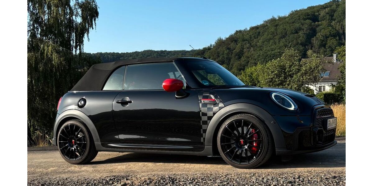 Mini John Cooper Works Cabrio 10.100 km 38.900 &euro; Engelskirchen 51766
