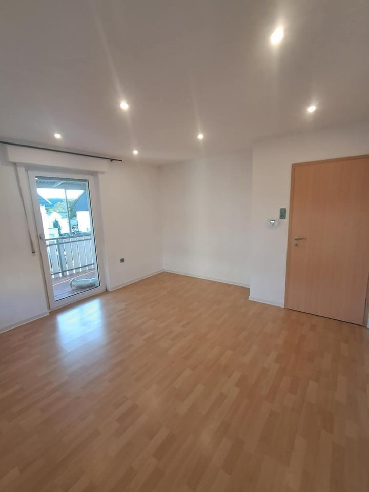 4-Zimmer Wohnung 90 qm in Niederense ab sofort verfügbar