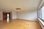 *Ruhig gelegene MaisonetteWohnung mit Balkon, Terrasse & Gartenzugang*
