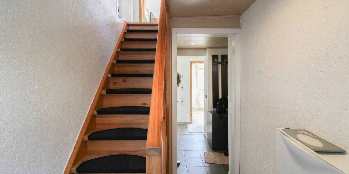 Einfamilienhaus Horb am Neckar Grünmettstetten - 9 Zimmer, 275.000&euro; | Angebot:26275929