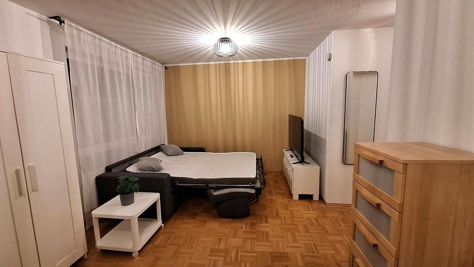 Erdgeschoßwohnung Düsseldorf Stadtbezirk 8 - 1.5 Zimmer, 35 m&sup2;, 700&euro; | Angebot:26301689