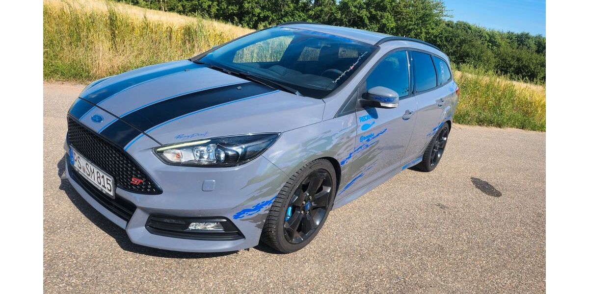 Ford Focus 113.000 km 14.500 &euro; Höhfröschen 66989