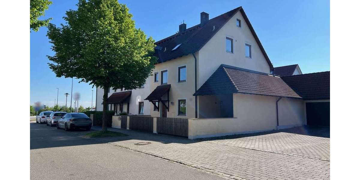 Haus zum Kaufen in Hallbergmoos 850.000 € 195 m² 5 zimmer