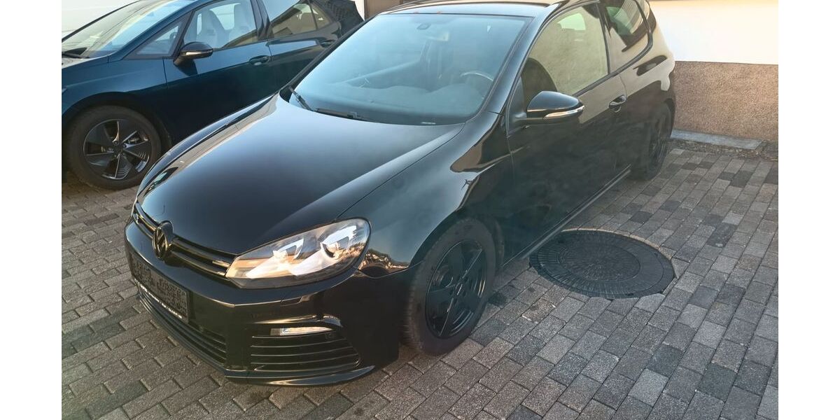 VW Golf 245.000 km 7.999 &euro; Pelm 54570