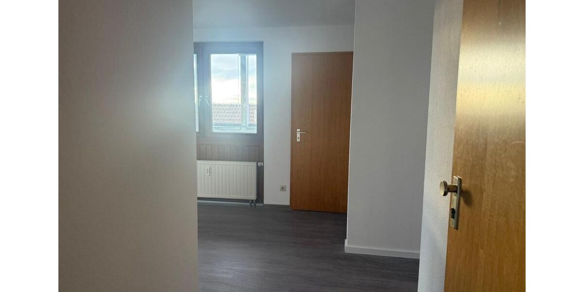 Mehrfamilienhaus, Wohnhaus Ludwigsburg Hoheneck - 3 Zimmer, 75 m&sup2;, 1.090&euro; | Angebot:24887809