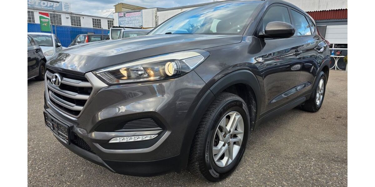 Hyundai TUCSON 173.549 km 7.990 &euro; Rosenheim 83026