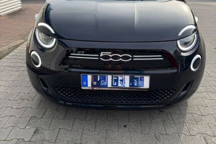 Fiat 500e 21.000 km 19.500 &euro; Wiesbaden 65185