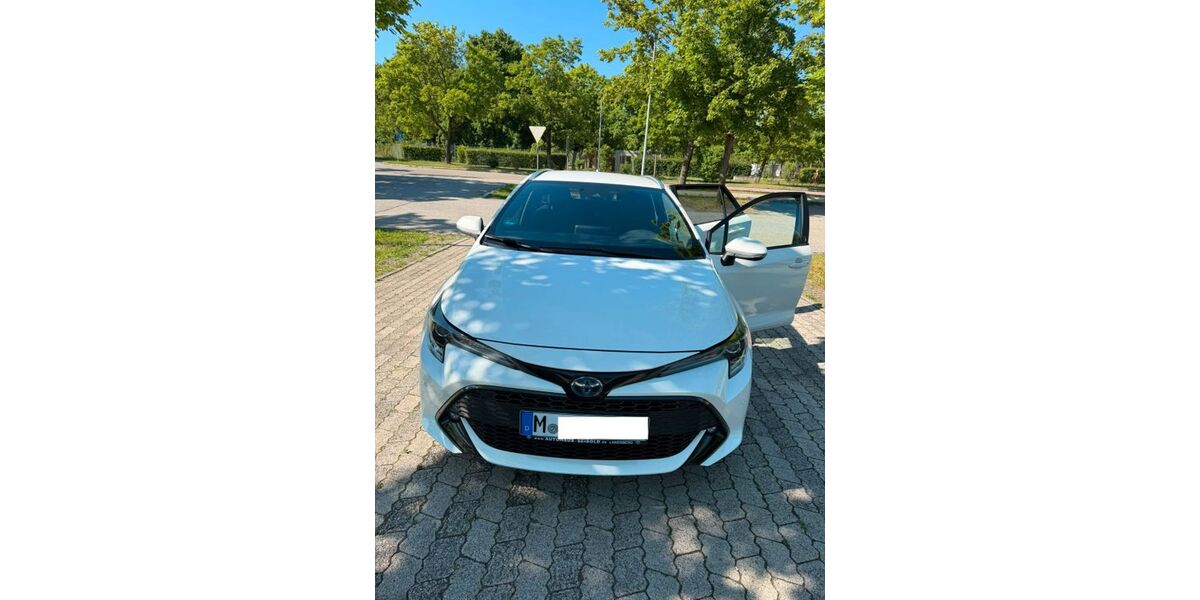 Toyota Corolla 106.000 km 21.500 &euro; München 80469