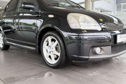 Toyota Yaris 119.500 km 3.480 &euro; Rheinfelden 79618
