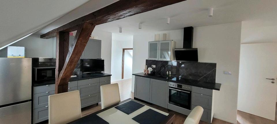 2.5 Zimmer DG Atelierwohung 2 zimmer