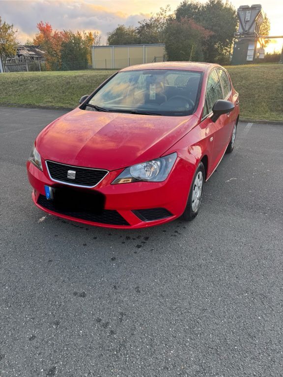 Seat Ibiza 124.200 km 5.200 € Hof 95032