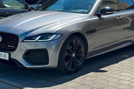 Jaguar XF 43.222 km 36.790 &euro; Ottobrunn 85521