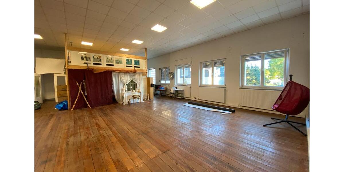 Loft - Studio - Atelier Schwelm - 2 Zimmer, 230 m&sup2;, 800&euro; | Angebot:24943755