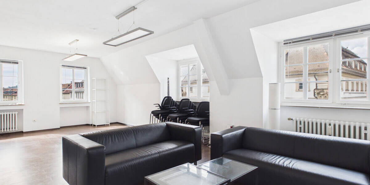 Gewerbeobjekt Würzburg Altstadt - 4 Zimmer, 116 m&sup2;, 1.600&euro; | Angebot:26376631
