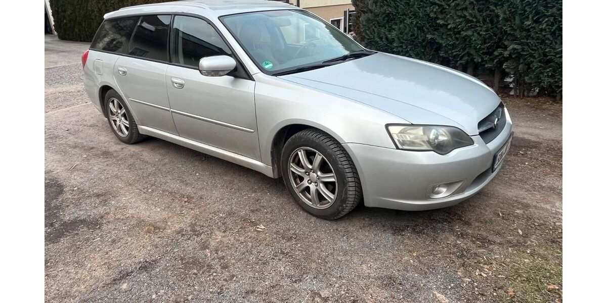 Subaru Legacy 210.000 km 3.200 &euro; Pößneck 07381