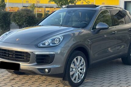Porsche Cayenne 180.000 km 25.950 &euro; Nürnberg 90431