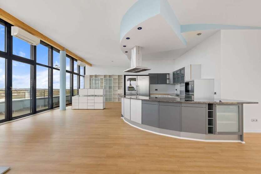 Büro in Augsburg 2.900 € 236.92 m²