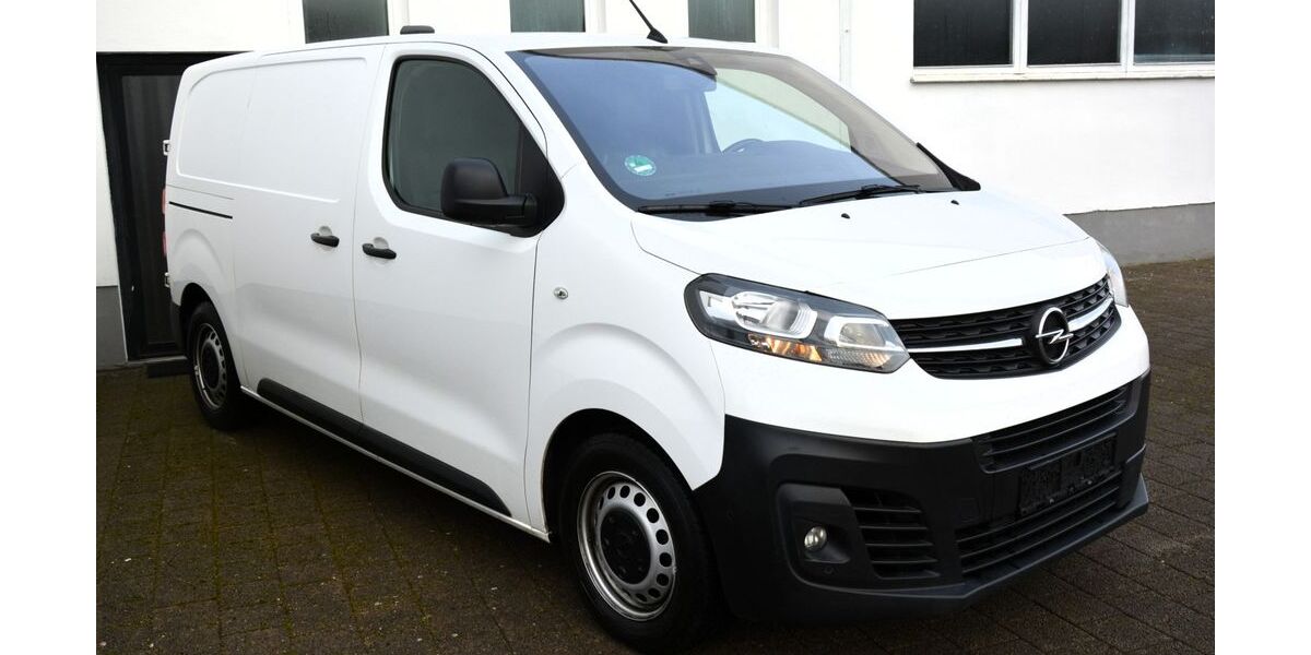 Opel Vivaro 152.600 km 10.980 &euro; Torgau 04860