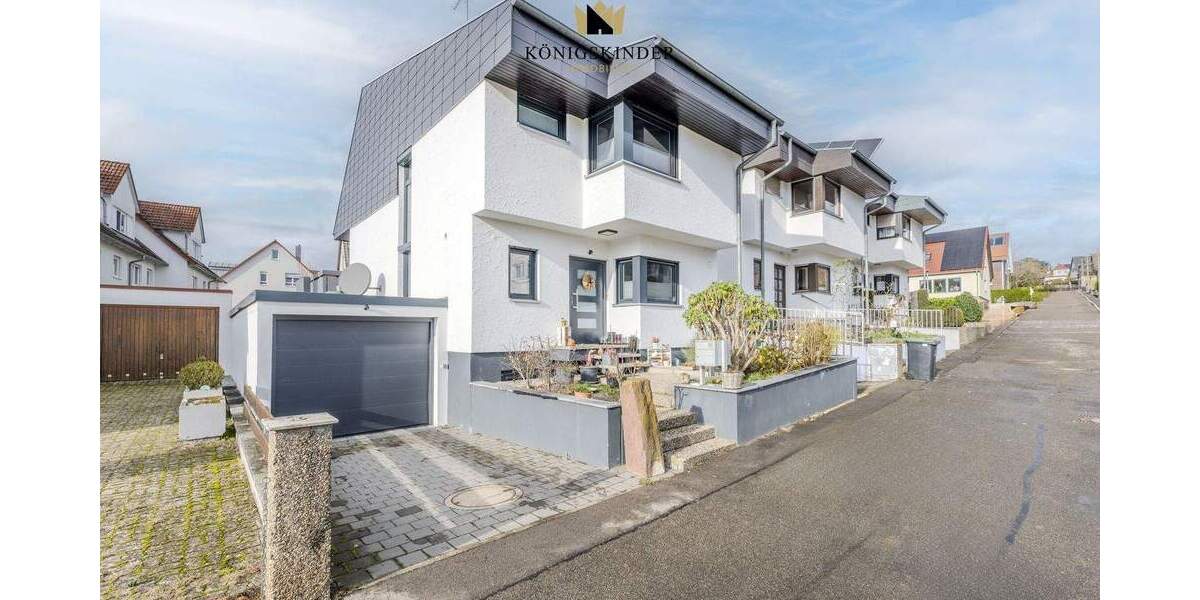 Kernsaniertes REH - verbindet modernes Wohnen & gemütliche Atmosphäre in einer ruhigen Ortsrandlage! 7 zimmer