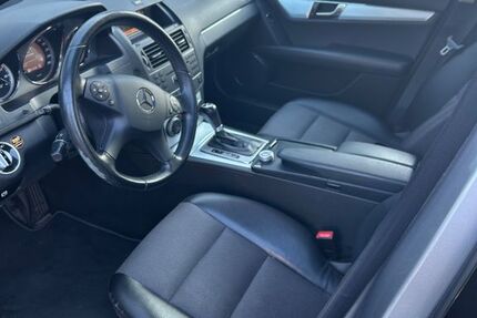 Mercedes-Benz C 250 219.000 km 5.600 € Hamburg 22523
