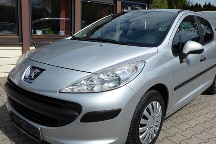 Peugeot 207 118.000 km 2.999 &euro; Weißwasser 02943
