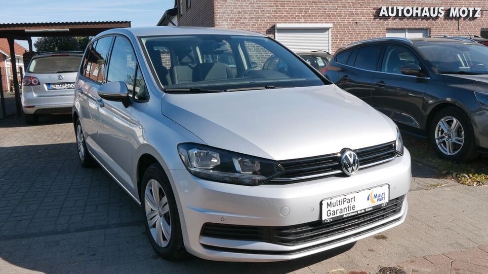 VW Touran 107.153 km 14.990 € Selm 59379