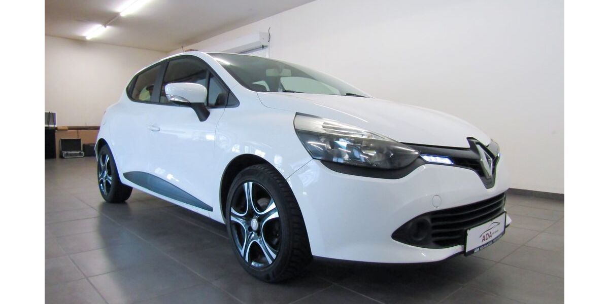 Renault Clio 107.000 km 5.999 &euro; Oldenburg 26125