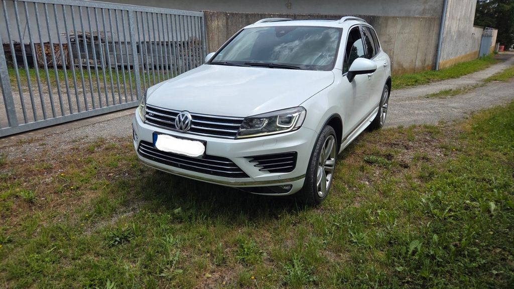 VW Touareg 343.618 km 14.999 &euro; Michelau im Steigerwald 97513