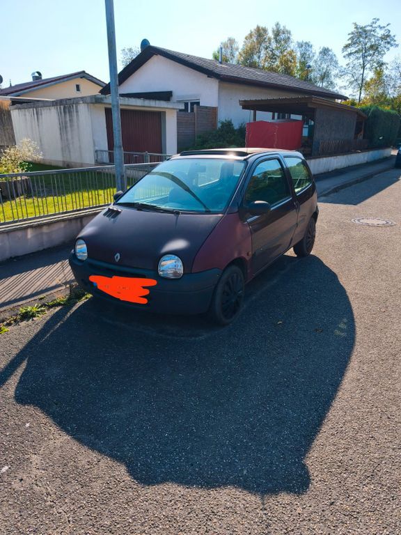 Renault Twingo 169.352 km 800 € Riegel am Kaiserstuhl 79359