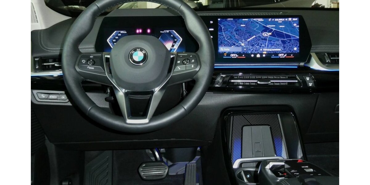 BMW X1 20d xDrive x-Line AHK,360°,HUD,Ledersportsitze 21.200 km 41.990 &euro; Landshut 84030
