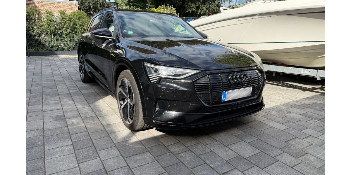 Audi e-tron 73.000 km 34.100 &euro; Weyhe bei Bremen 28844