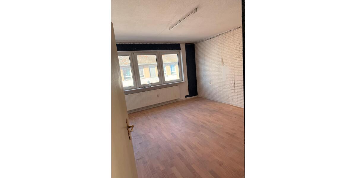 Etagenwohnung Neunkirchen - 2 Zimmer, 68 m&sup2;, 500&euro; | Angebot:26405733