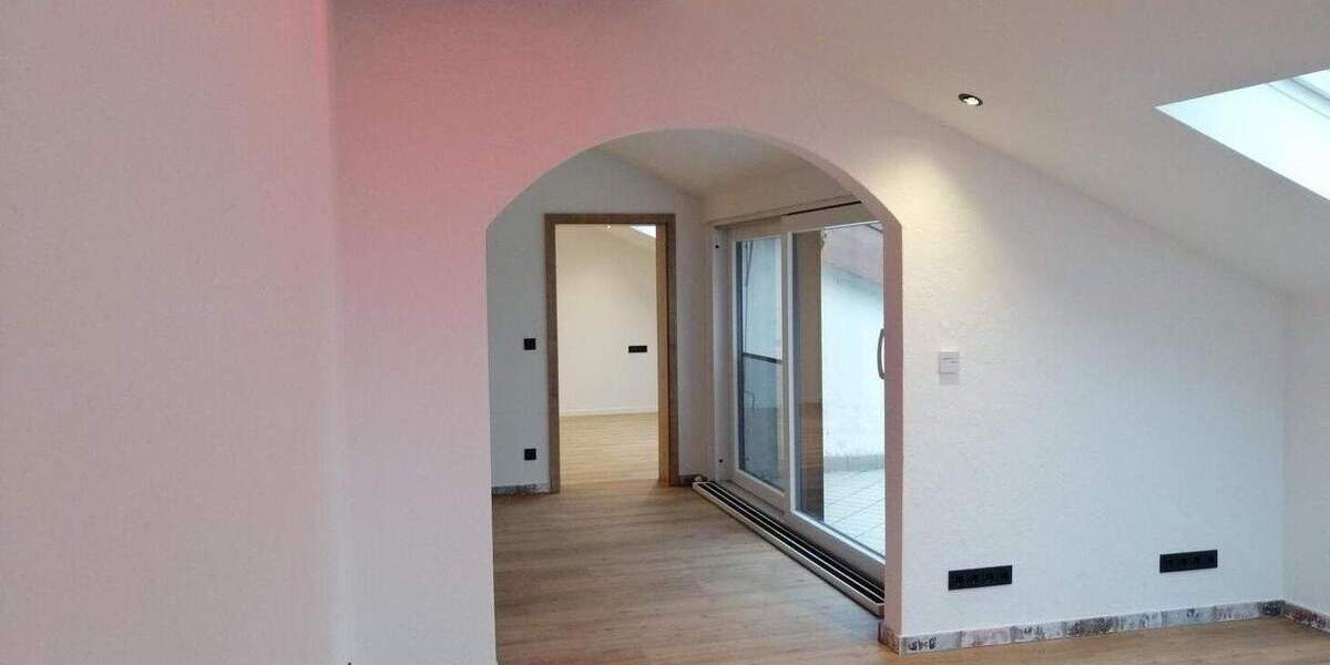 Etagenwohnung Heilbronn Kirchhausen - 3 Zimmer, 82 m&sup2;, 990&euro; | Angebot:24401594