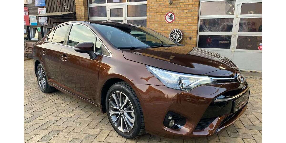 Toyota Avensis 33.567 km 16.990 &euro; Leipzig 04178