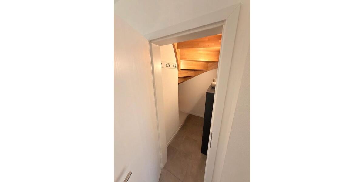 Einfamilienhaus Dettelbach - 5 Zimmer, 140 m&sup2;, 680.000&euro; | Angebot:26132683