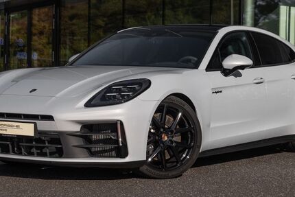 Porsche Panamera 23.090 km 128.900 € Berlin 12487