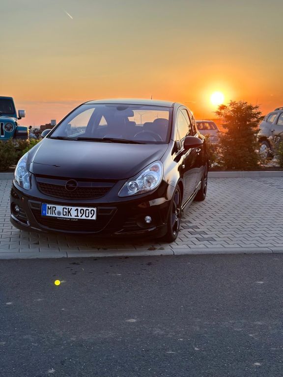 Opel Corsa 233.000 km 3.800 € Amöneburg 35287