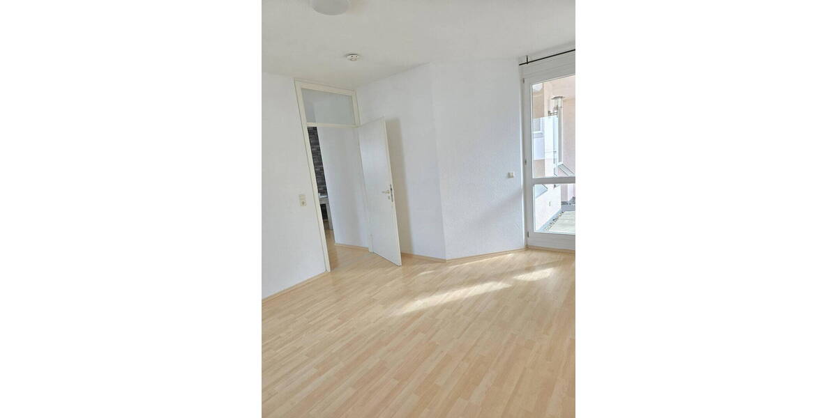 Etagenwohnung Künzelsau - 3 Zimmer, 68 m&sup2;, 755&euro; | Angebot:26700200