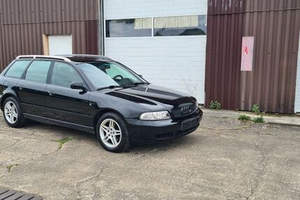 Audi A4 133.000 km 8.900 &euro; Kalefeld-Echte 37589