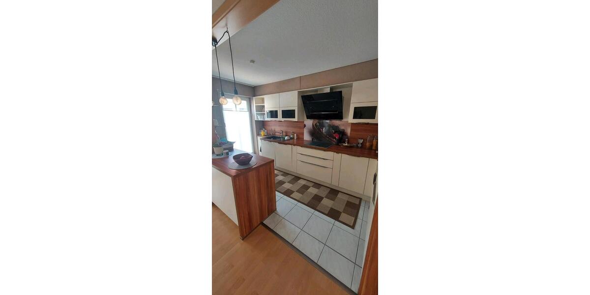 Etagenwohnung Alzenau - 3 Zimmer, 92 m&sup2;, 900&euro; | Angebot:26136163