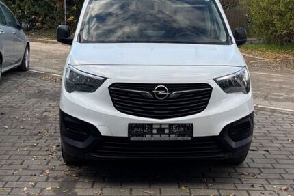 Opel Combo 98.600 km 11.890 &euro; Frankenthal/Studernheim 67227