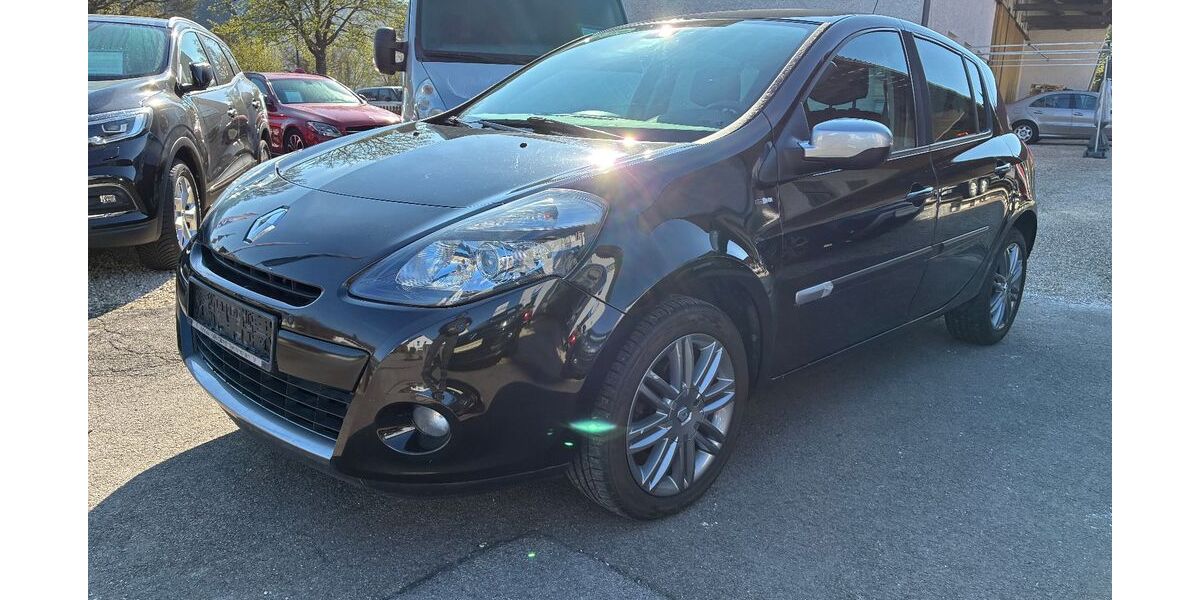 Renault Clio 127.100 km 4.500 &euro; Gundremmingen 89355