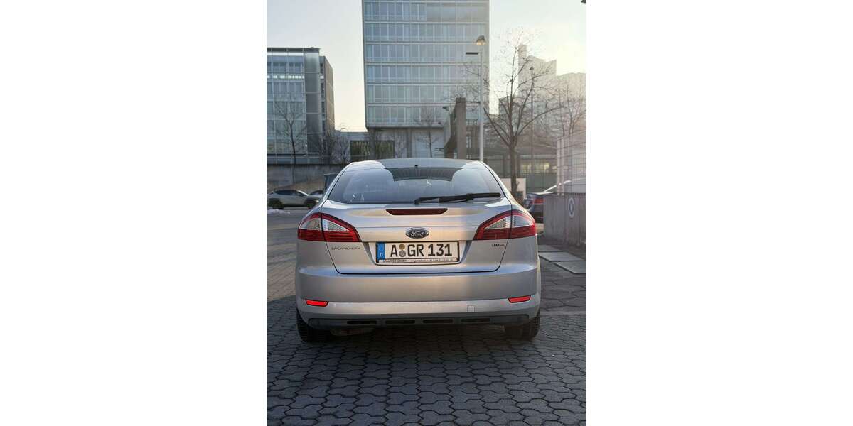 Ford Mondeo 295.469 km 2.500 &euro; München 80937